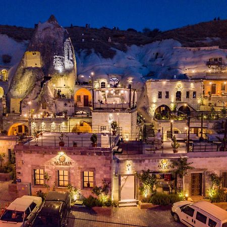 גורמה Artemis Cave Suites & Spa- Adults Only מראה חיצוני תמונה
