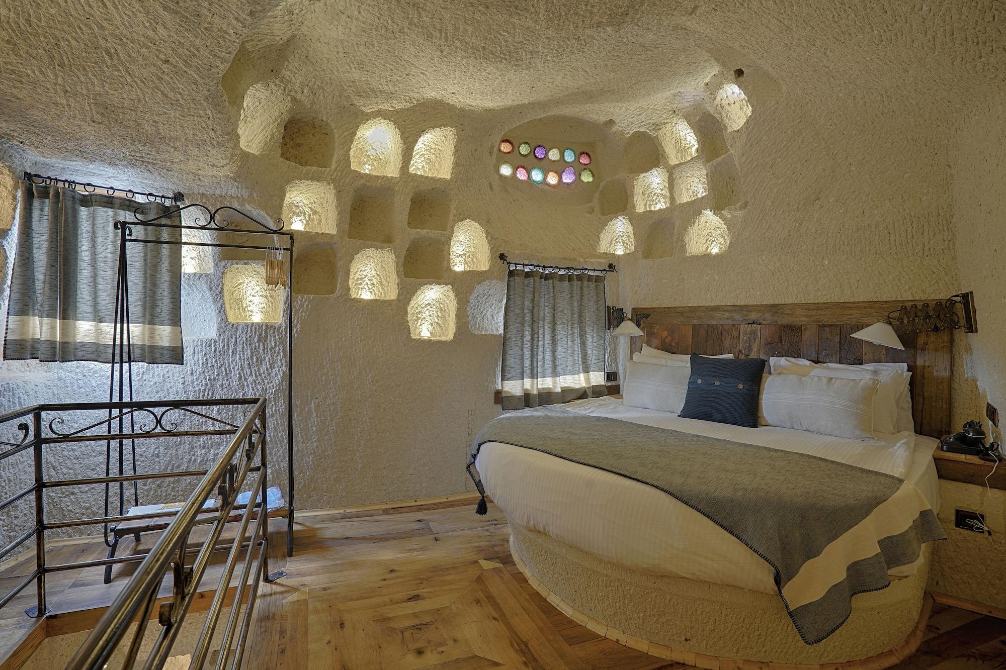 גורמה Artemis Cave Suites & Spa- Adults Only מראה חיצוני תמונה