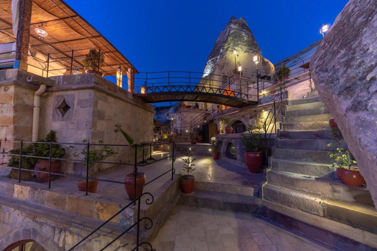 גורמה Artemis Cave Suites & Spa- Adults Only מראה חיצוני תמונה
