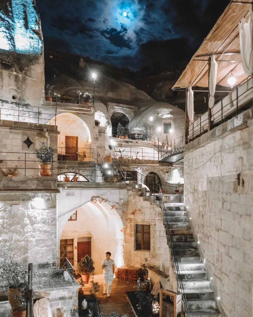 גורמה Artemis Cave Suites & Spa- Adults Only מראה חיצוני תמונה