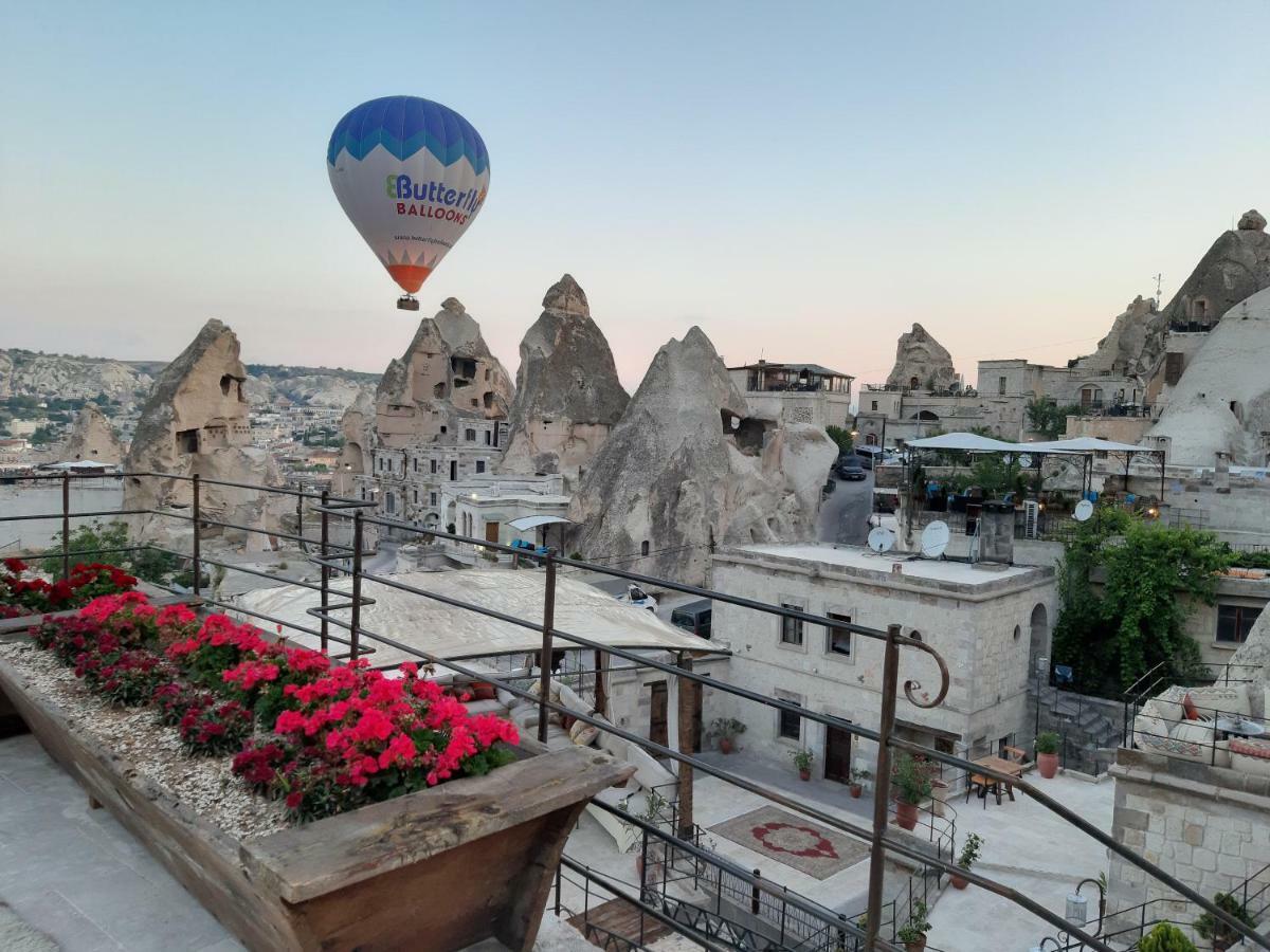 גורמה Artemis Cave Suites & Spa- Adults Only מראה חיצוני תמונה